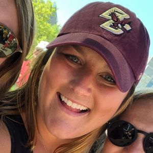 Meet your Posher, Caleigh